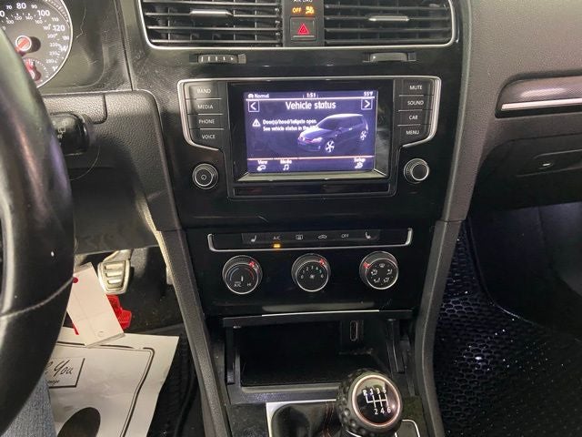 2015 Volkswagen Golf GTI 2.0T S 4-Door