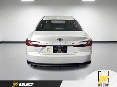 2025 Toyota Camry SE