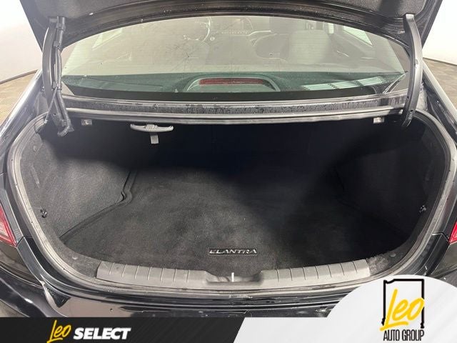 2020 Hyundai Elantra Value Edition - Photo 10