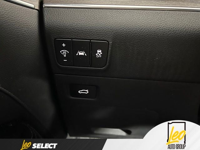 2021 Kia K5 EX - Photo 22