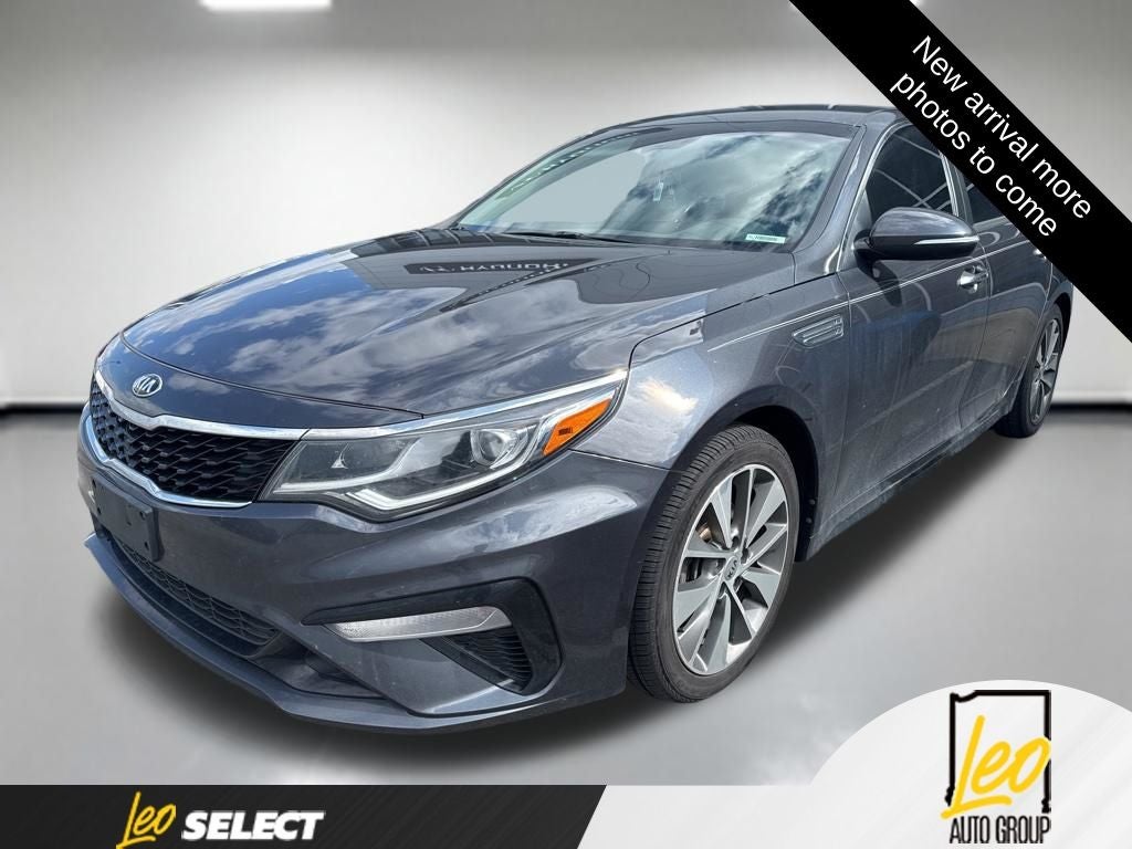 2019 Kia Optima S AT's photo