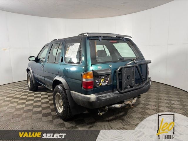 1997 Nissan Pathfinder Base