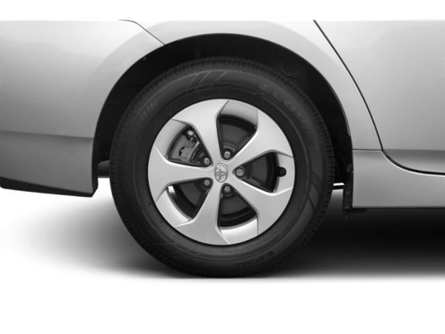 2015 Toyota Prius Four - Photo 11