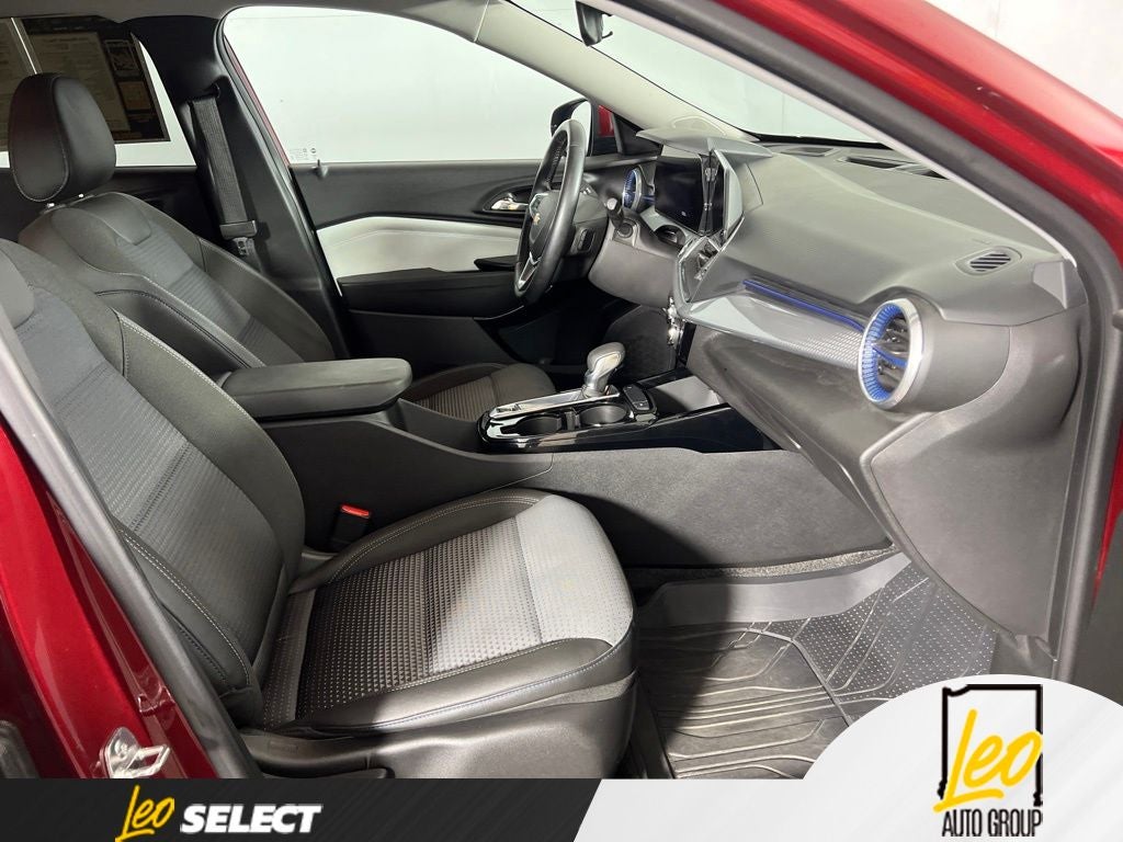 2025 Chevrolet Trax FWD LT