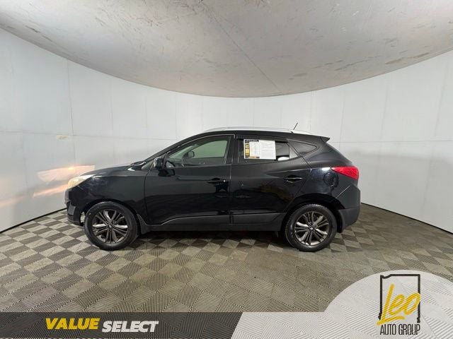 Used 2015 Hyundai Tucson SE with VIN KM8JU3AG7FU962508 for sale in Columbus, IN