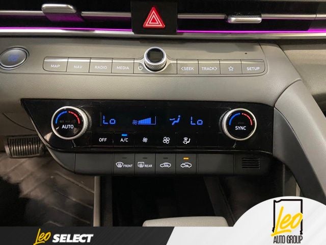 2024 Hyundai Elantra SEL - Photo 17