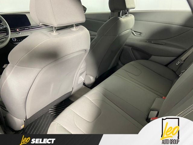 2024 Hyundai Elantra SEL - Photo 19