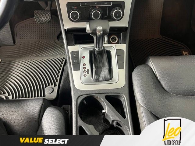 2010 Volkswagen Passat Komfort - Photo 19