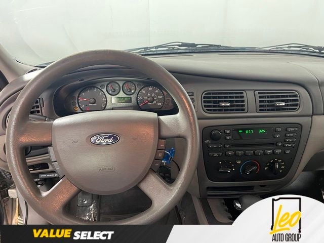 2007 Ford Taurus SE