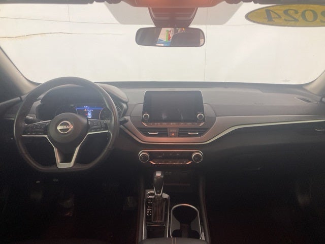 2024 Nissan Altima SR