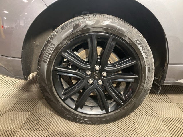 2022 Ford Edge ST Line