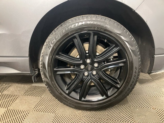 2022 Ford Edge ST Line