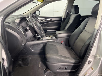 2019 Nissan Pathfinder SV