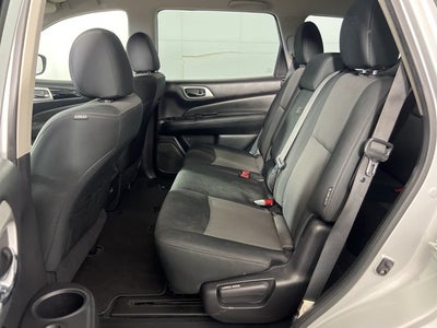 2019 Nissan Pathfinder SV