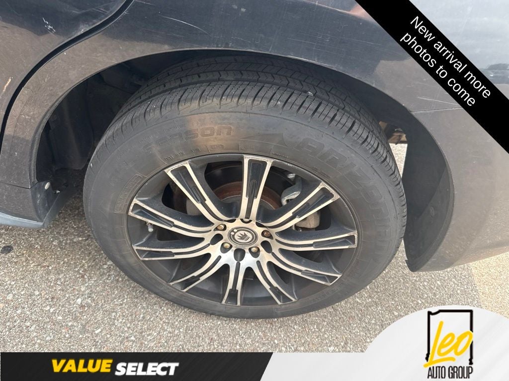 2009 Pontiac Vibe Base