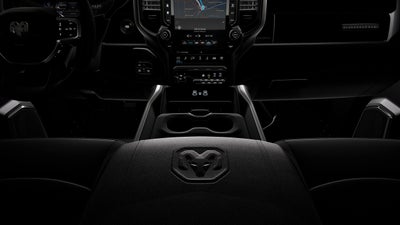 2027 RAM Ram 3500 RAM 3500 LARAMIE CREW CAB 4X4 6'4' BOX