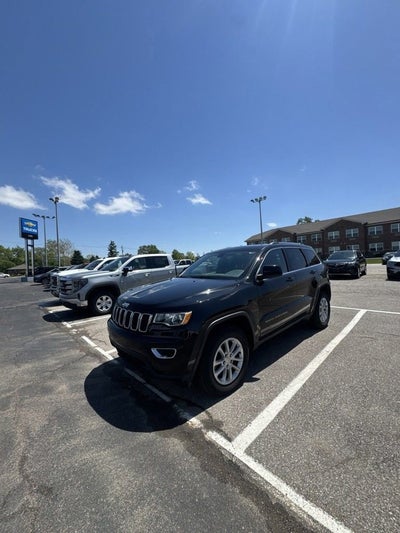 2021 Jeep Grand Cherokee Laredo E 4x4