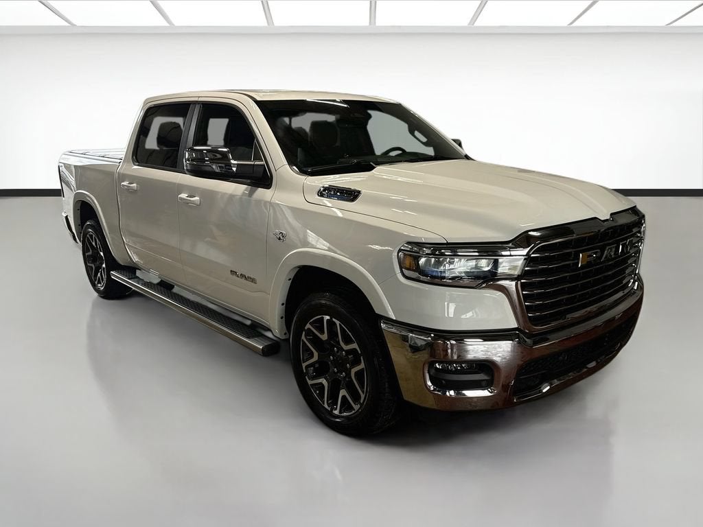 2026 RAM 1500 Laramie Crew Cab 4x4 5'7" Box