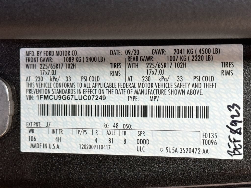 2020 Ford Escape SE