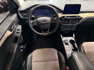 2021 Ford Escape Titanium