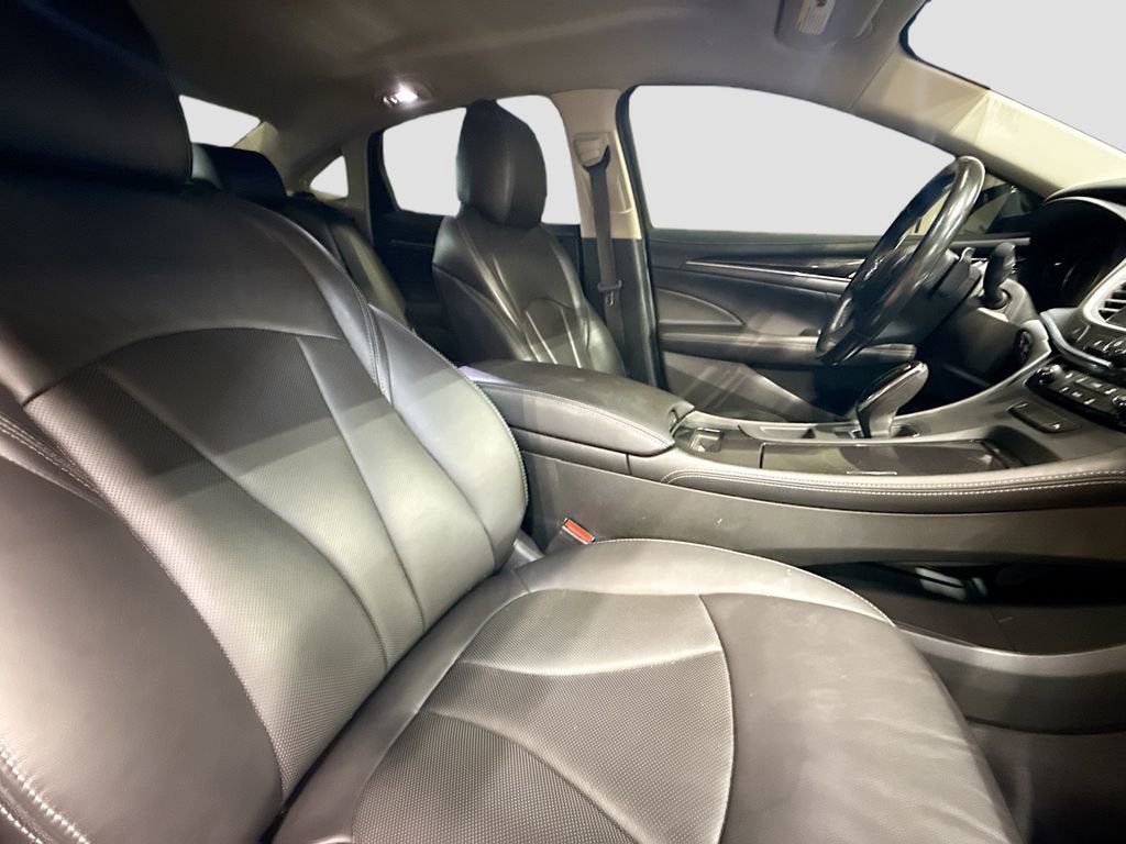 2017 Buick LaCrosse Essence