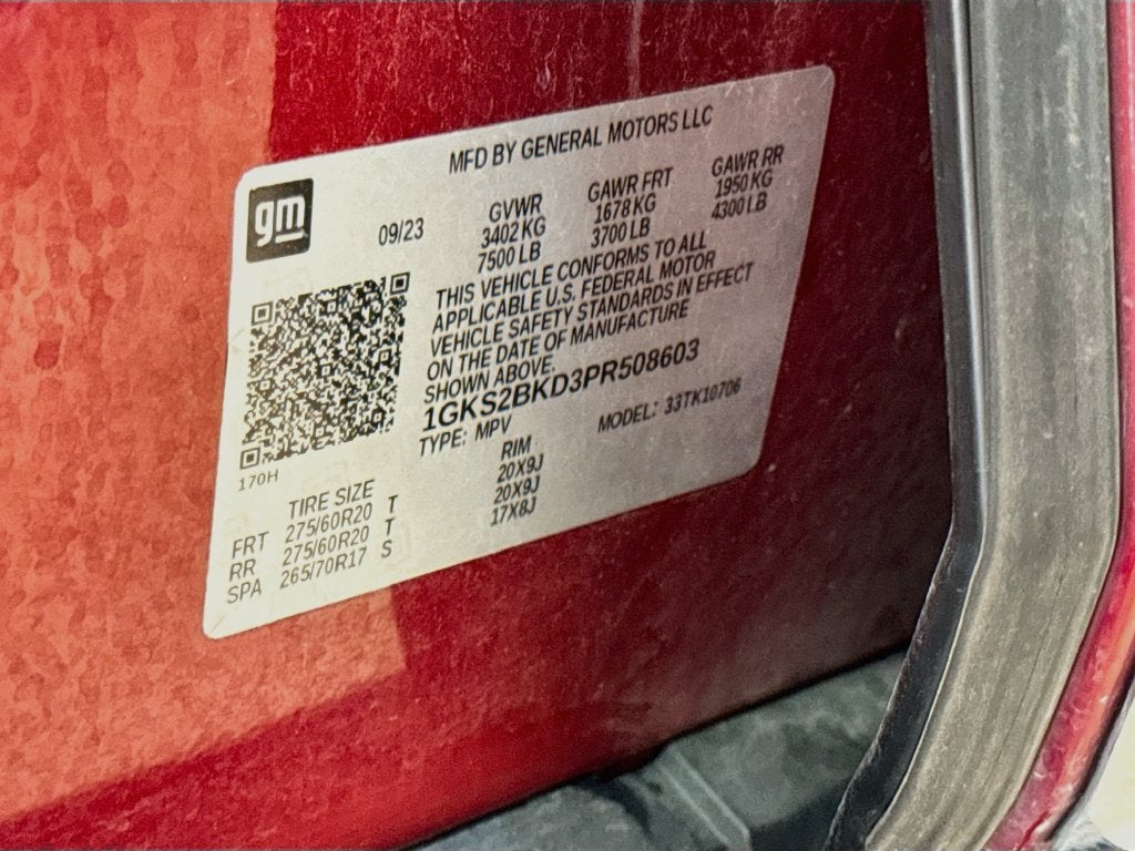 2023 GMC Yukon SLT