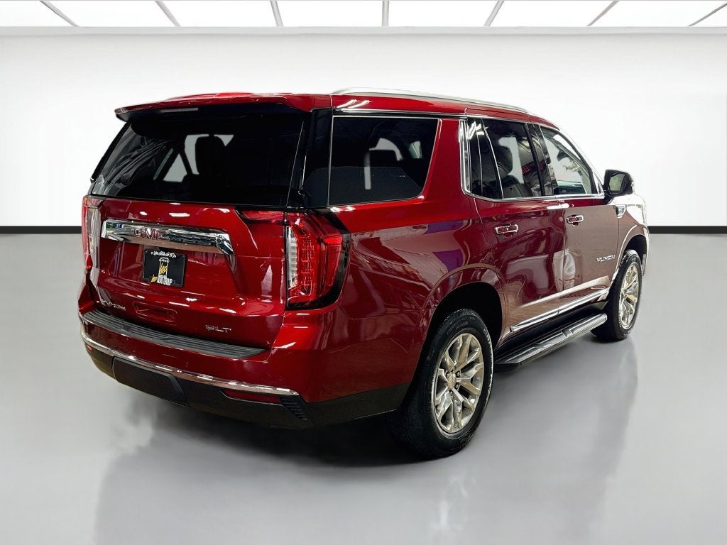 2023 GMC Yukon SLT