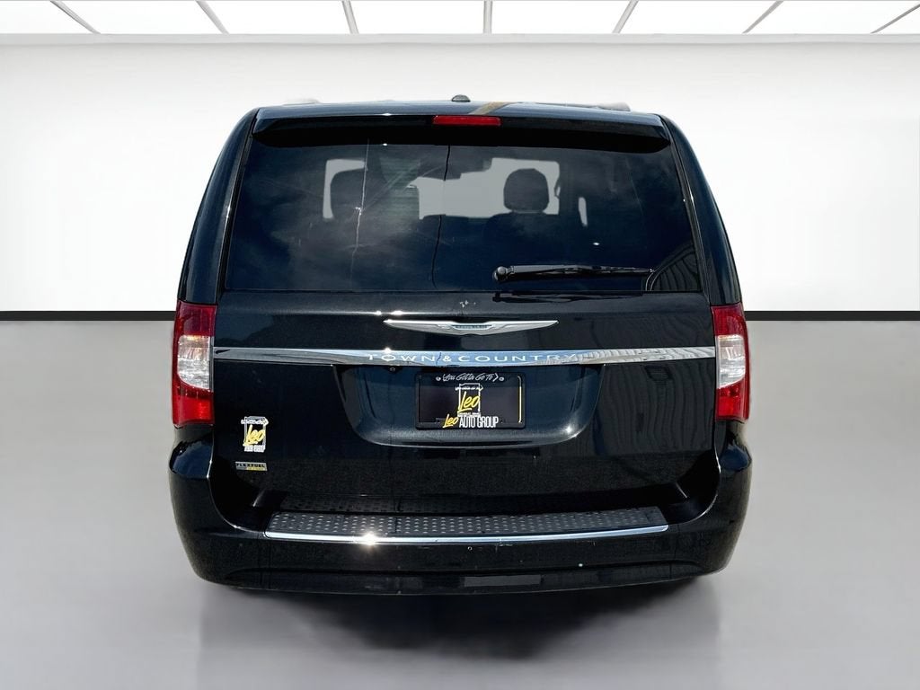 2015 Chrysler Town & Country Touring