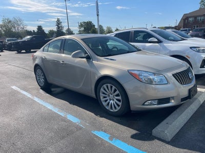 2012 Buick Regal Premium 1