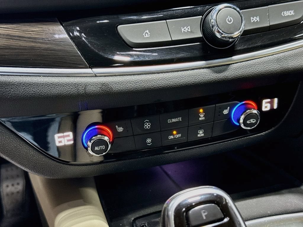 2019 Buick Enclave Essence