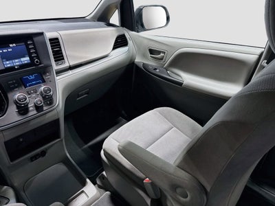 2020 Toyota Sienna L