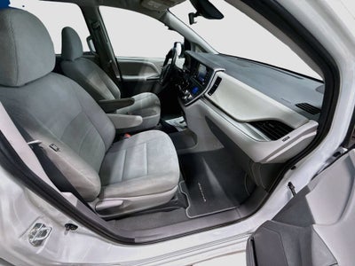 2020 Toyota Sienna L