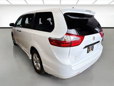 2020 Toyota Sienna L
