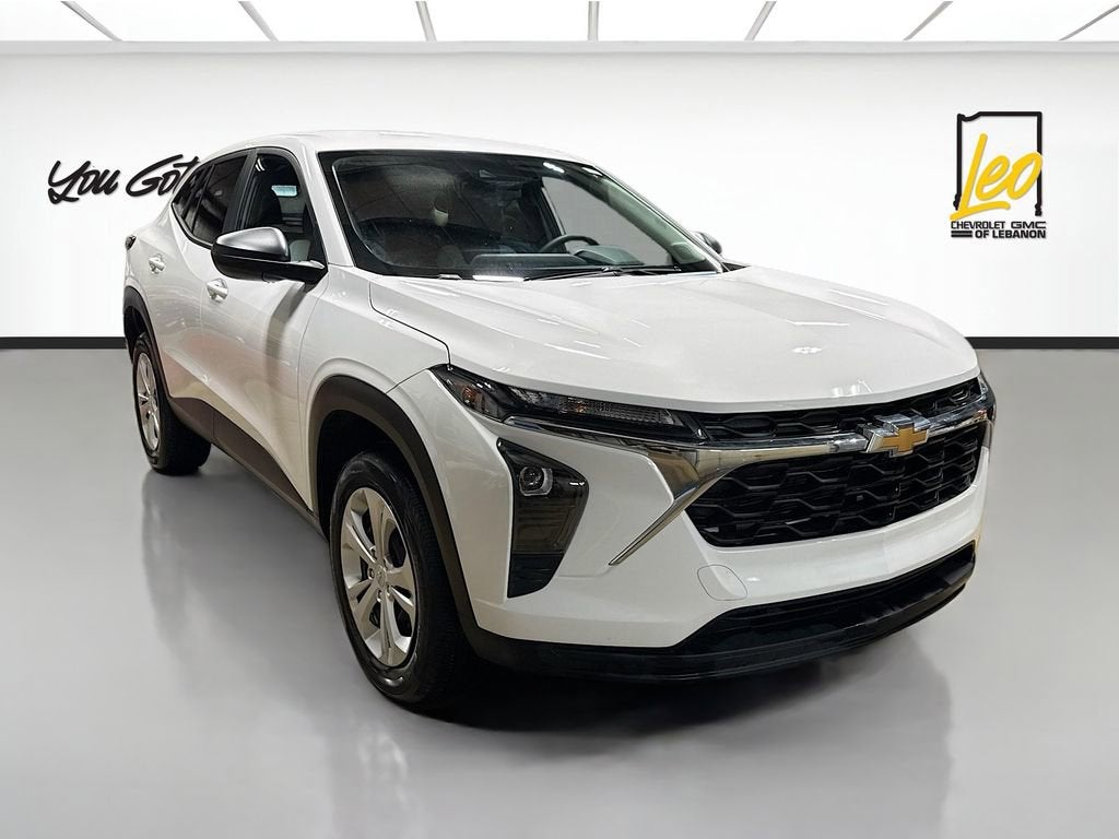 2025 Chevrolet Trax LS