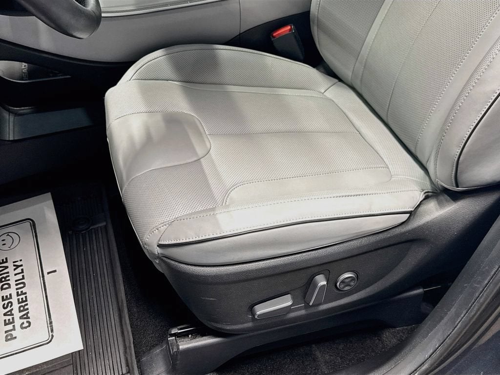 2025 Hyundai Palisade SEL Premium 8P