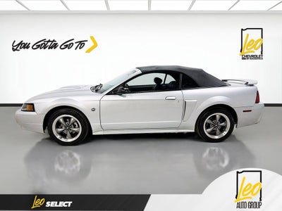 2004 Ford Mustang GT Deluxe