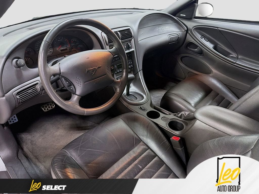 2004 Ford Mustang GT Deluxe