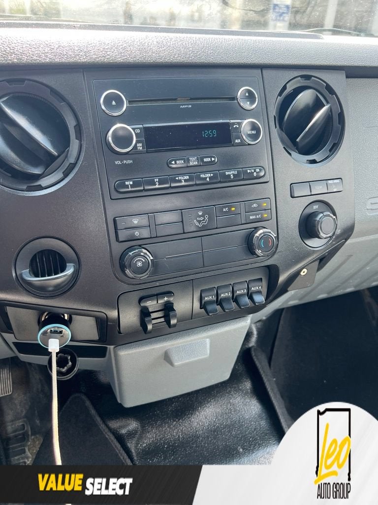 2015 Ford Super Duty F-350 DRW XL