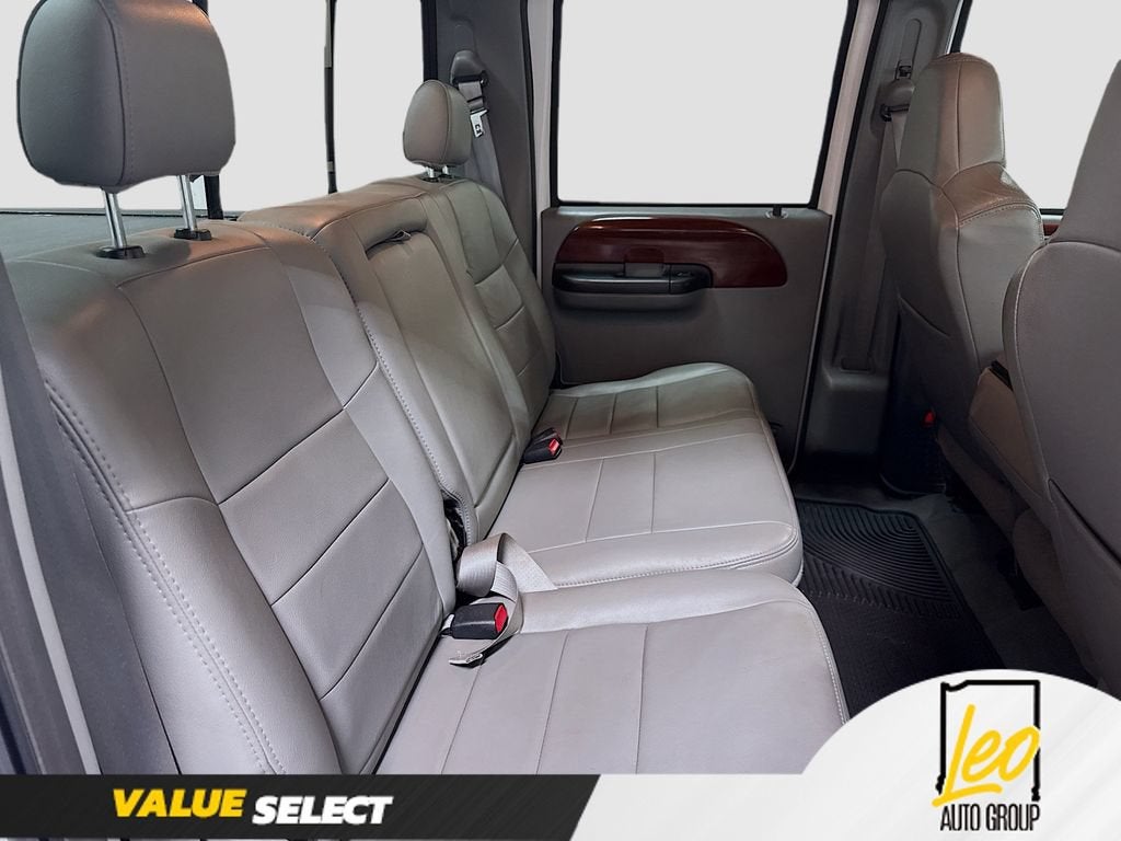 2006 Ford Super Duty F-350 DRW XL