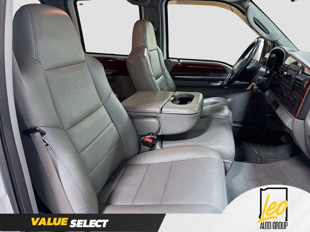 2006 Ford Super Duty F-350 DRW XL