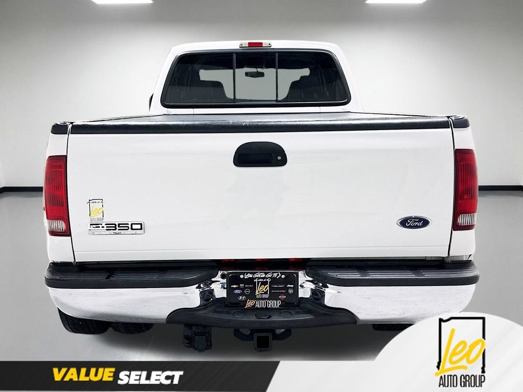 2006 Ford Super Duty F-350 DRW XL