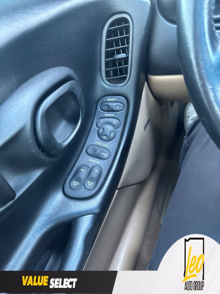 2004 Chevrolet Corvette 2dr Cpe