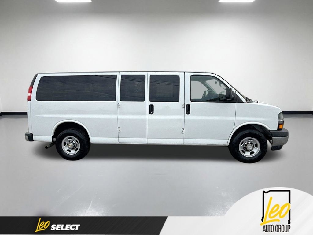 2019 Chevrolet Express Passenger 3500 LT