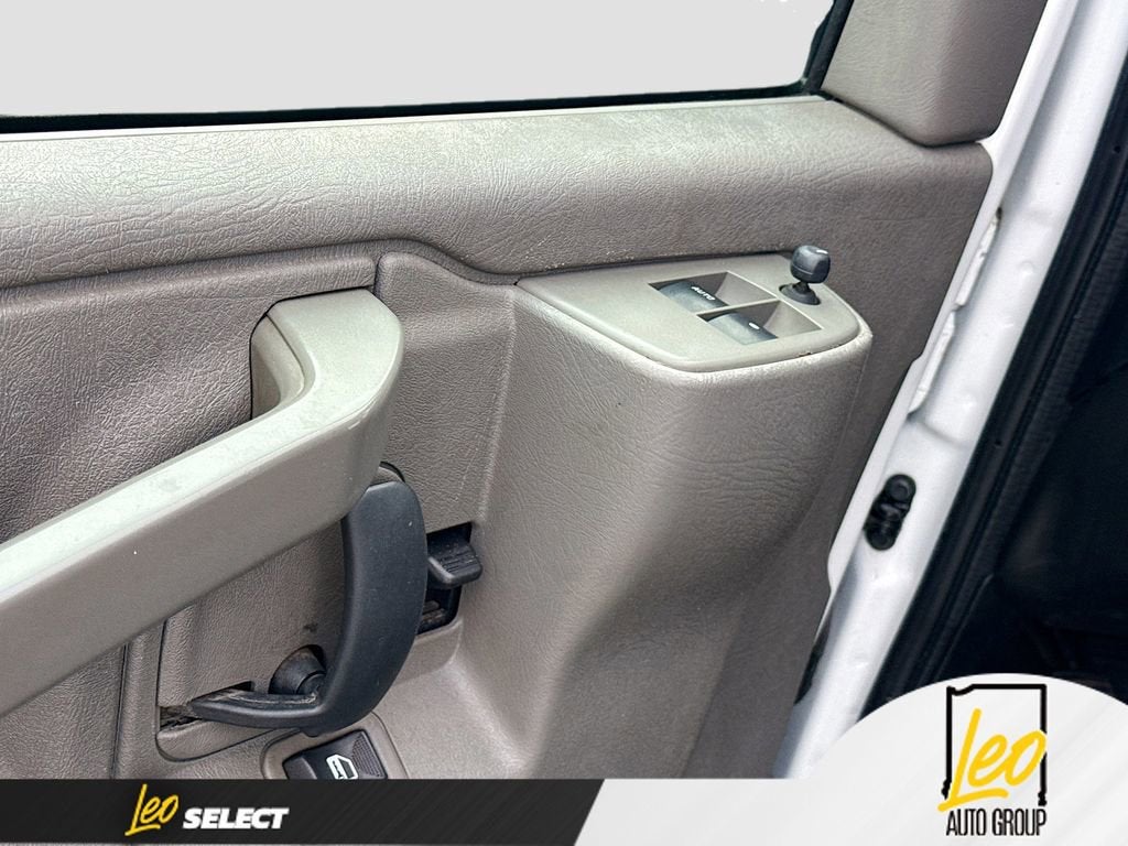 2019 Chevrolet Express Passenger 3500 LT
