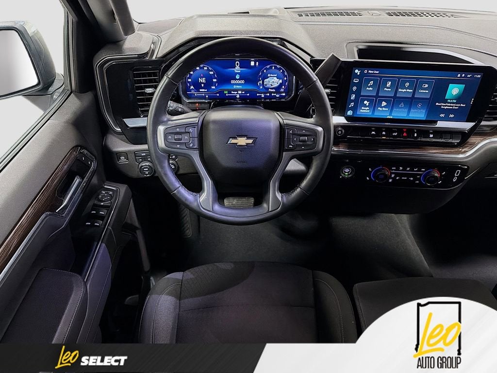 2023 Chevrolet Silverado 1500 LT (2FL)