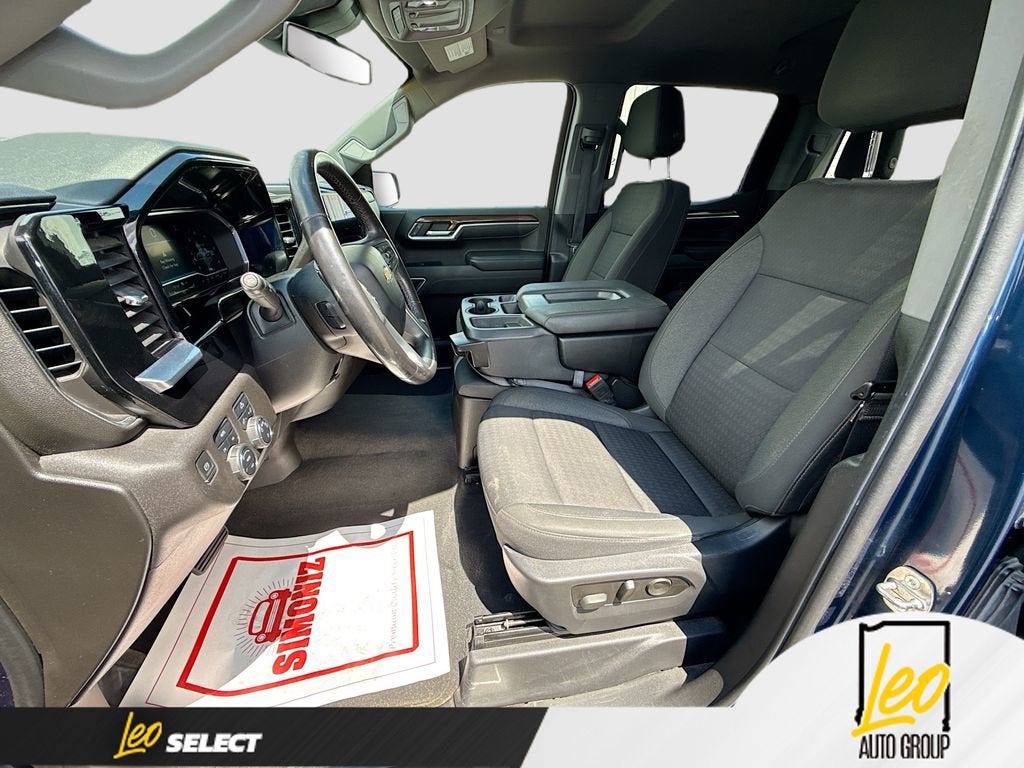 2022 Chevrolet Silverado 1500 LT (2FL)