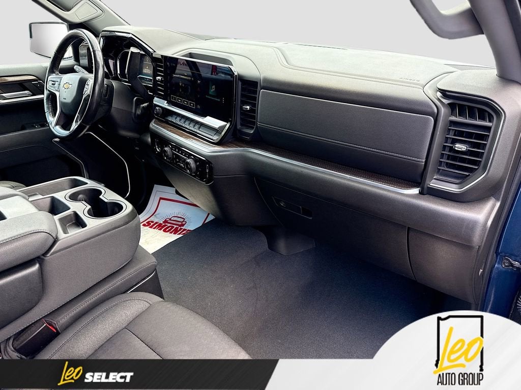 2022 Chevrolet Silverado 1500 LT (2FL)