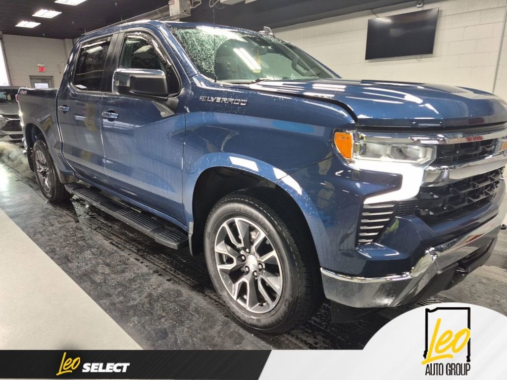 2022 Chevrolet Silverado 1500 LT (2FL)