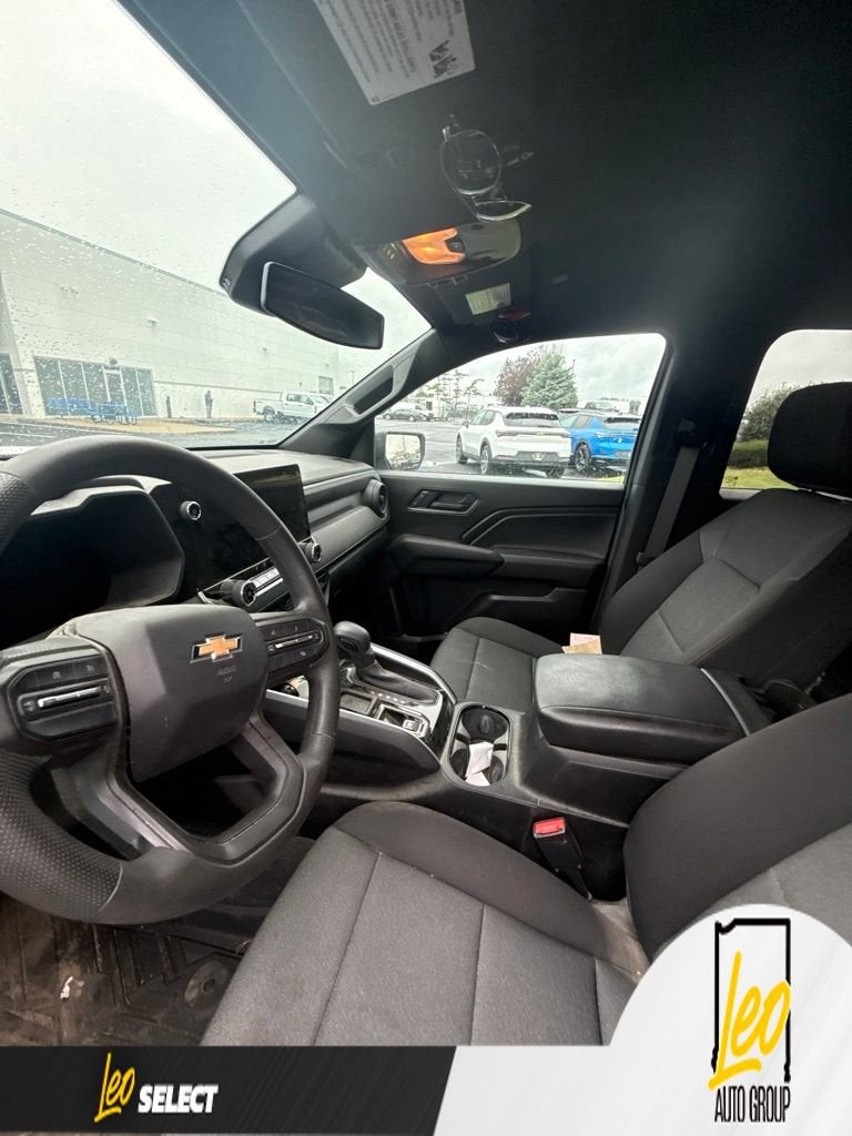 2025 Chevrolet Colorado WT/LT