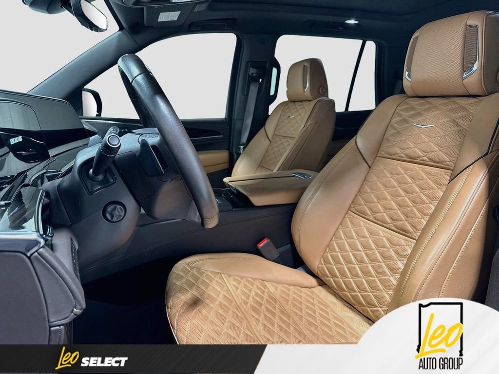 2023 Cadillac Escalade Sport